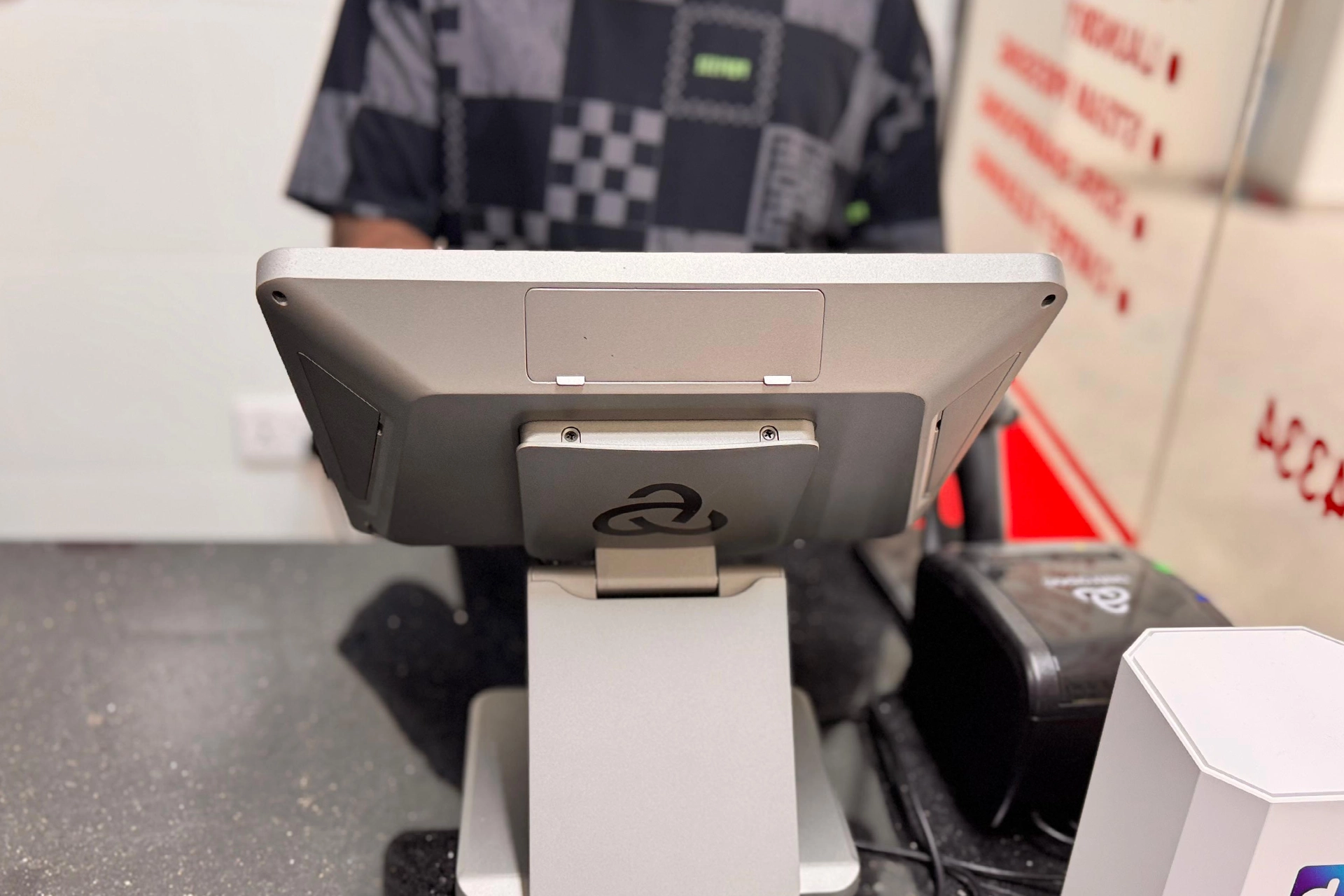 POS system for salons dubai POS system for salons dubai